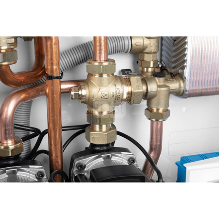 Grupa pompowa AFRISO PrimoBox AHB 642 GZ x GW 3/4'' x 3/4'', z zaworem termostatycznym, z izolacją, z pompą obiegową