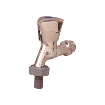 ZAWÓR CZERPALNY Z POKRĘTŁEM I ZŁĄCZKĄ DO WĘŻA DN15 CHROM