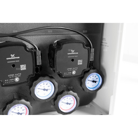 Grupa pompowa AFRISO PrimoBox AZB 555 GZ x GW 3/4'' x 3/4'', z izolacją, z siłownikiem arm 141