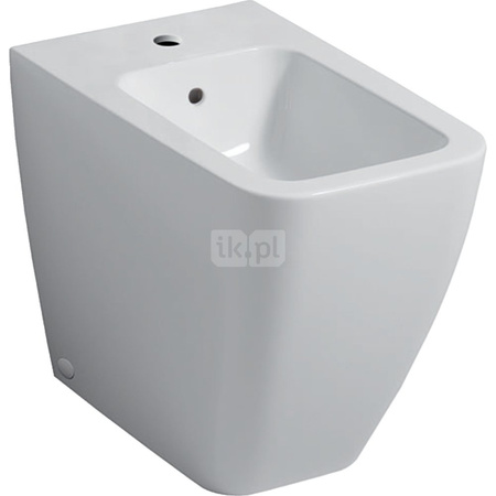 Standardowy bidet Geberit iCon Square przylegający do ściany