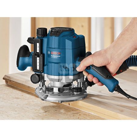 Frezarka górnowrz.1.250 W, 10.000-24.000 obr., prow. równoległa, CE, E, O, RP